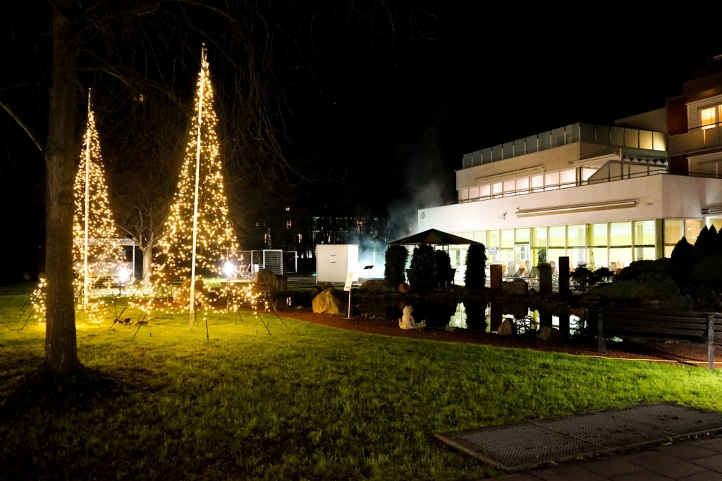 Thermalhotel Fontana | Weihnachtsbeleuchtung im Fontanagarten